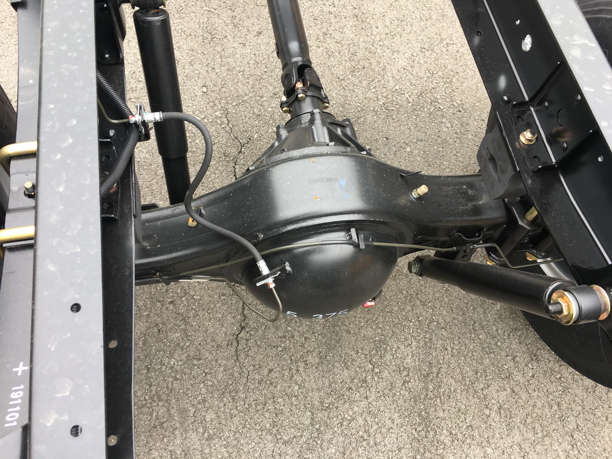 ISUZU NKR K600 CABIN CHASSIS TRUCK