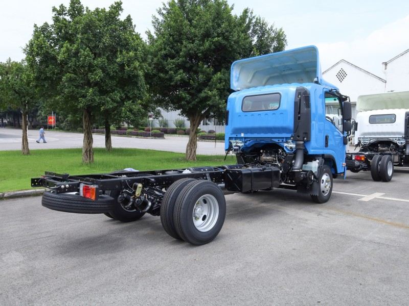 Isuzu KV100 Chassis: A Dependable Lightweight Foundation for Urban Commercial Activities