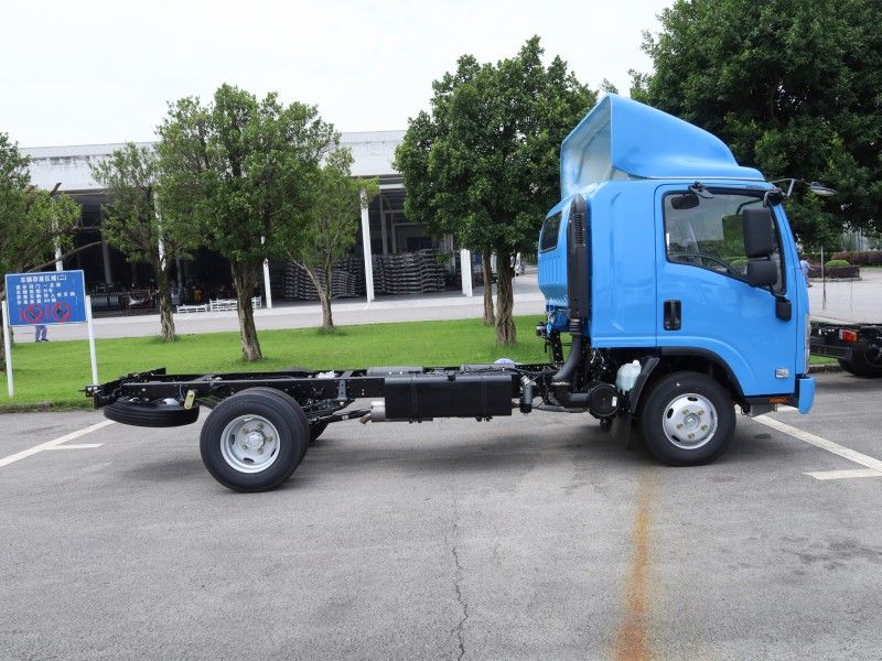 Isuzu KV100 Chassis: A Dependable Lightweight Foundation for Urban Commercial Activities