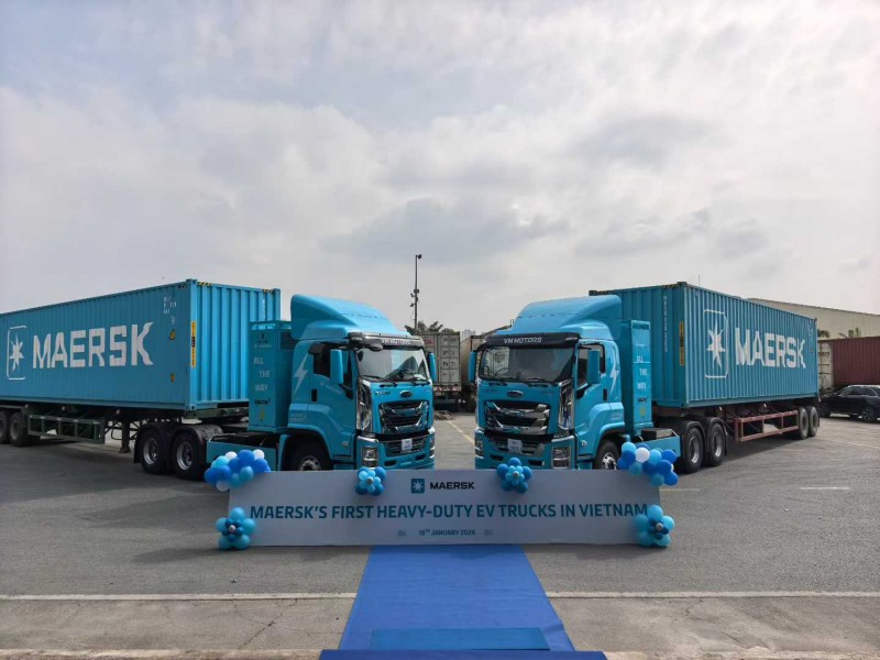 A powerful collaboration: High standards and Qingling join forces to support Maersk's zero-carbon demonstration project in Vietnam with electric heavy trucks.