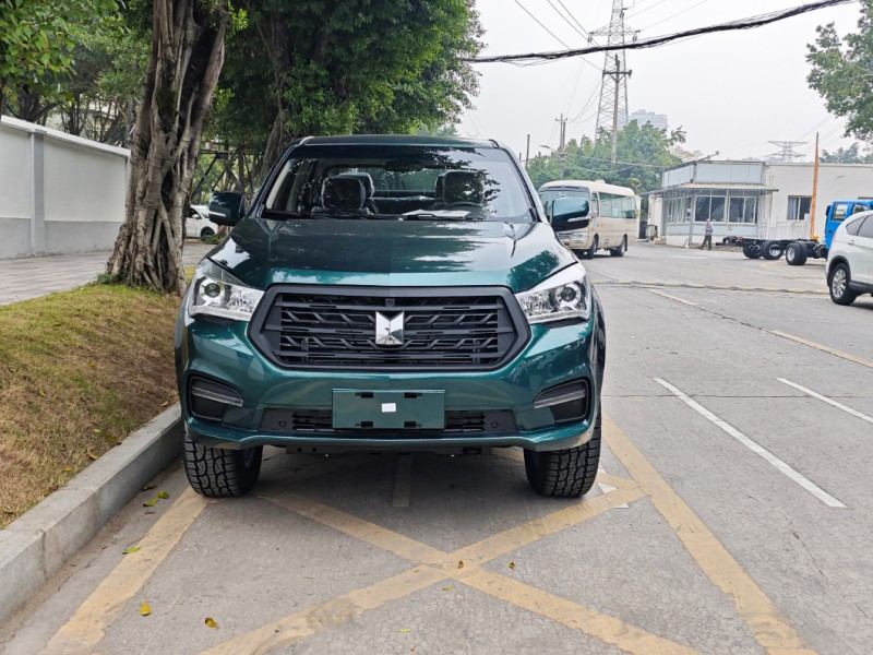 Isuzu T28 Pickup Truck 2.8t Diesel Double Pickup Isuzu T28 Pickup Truck 2.8t Diesel Double Pickup