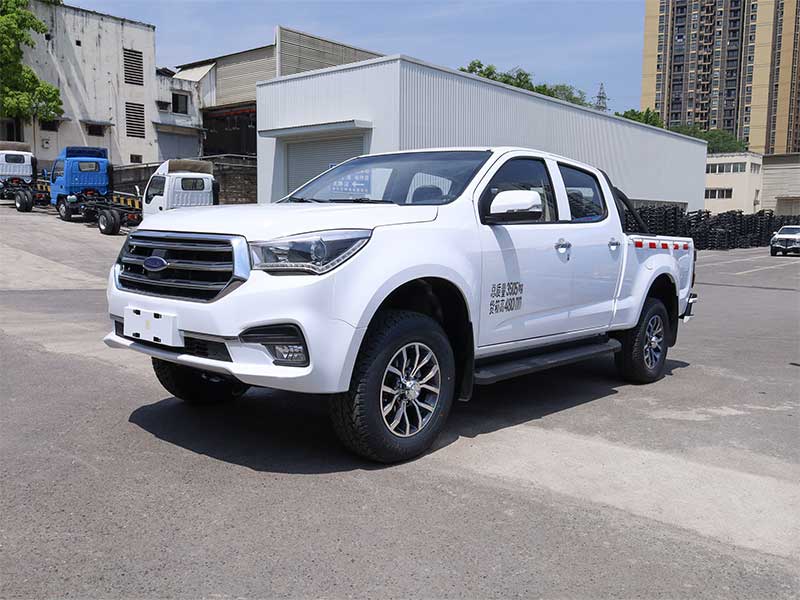 electric Qingling ISUZU Motors brand new pickup trucks 3.0T brand mini electric cargo truck pickups for sale electric Qingling ISUZU Motors brand new pickup trucks 3.0T brand mini electric cargo truck pickups for sale