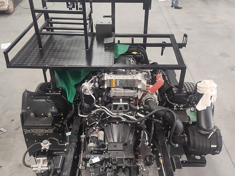 4x2 NPR Left hand drive truck chassis made in China 4x2 NPR Left hand drive truck chassis made in China