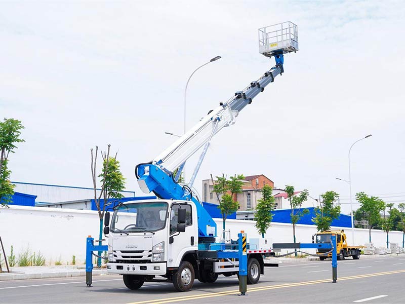 GP Motors Expands Middle East Footprint with 22 Units of 14m Aerial Platform Truck Kits Shipped to Iraq