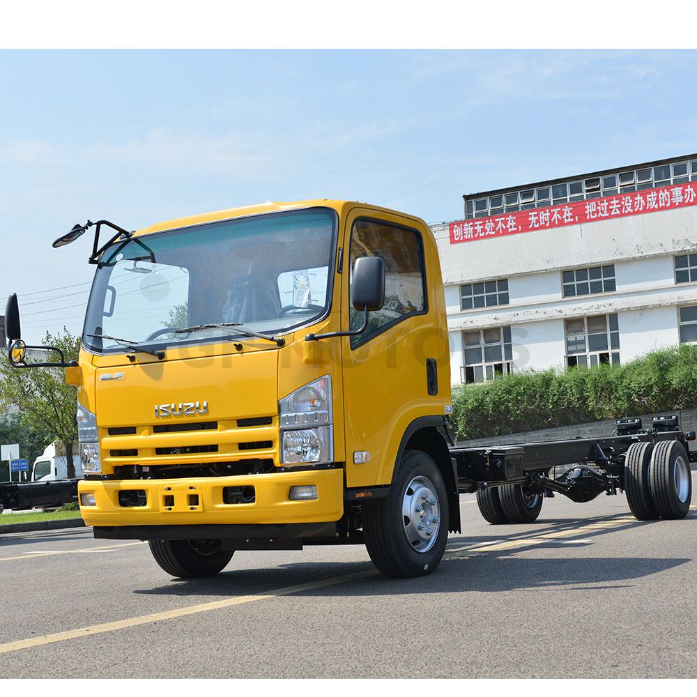 ISUZU NPR 700P CABIN CHASSIS TRUCK