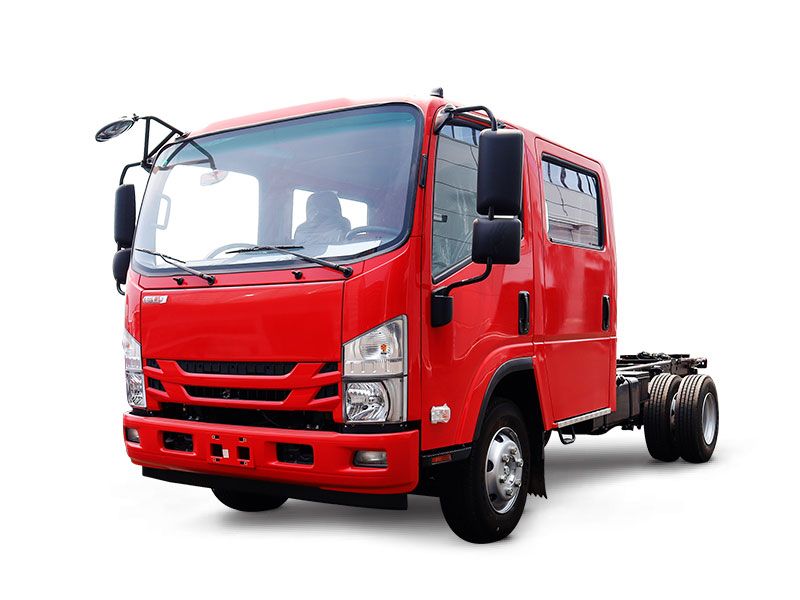 2022 New model hot sale double cab 4x2 diesel engine 4 ton isuzu cabin chassis truck fire fighting truck for sale