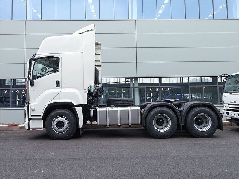 Euro 5 emission ISUZU GIGA 10 wheel trucks sale for Peru