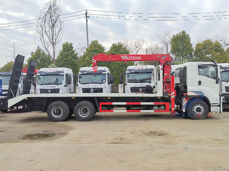 Giga Self Loading Boom Crane truck with Winch