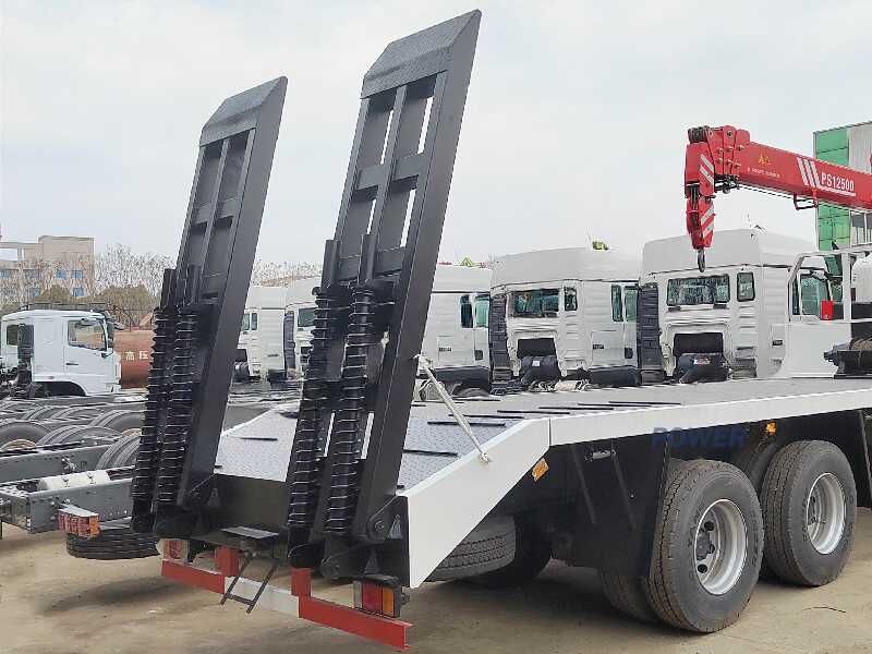 Giga Self Loading Boom Crane truck with Winch