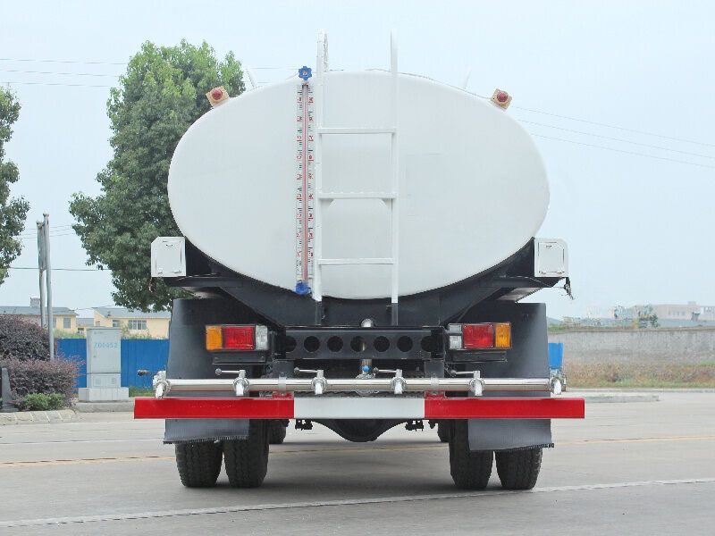 700P potable water tank truck