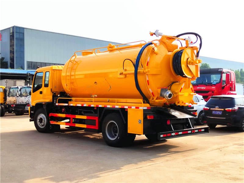 Qingling 10 CBM combination jetting truck