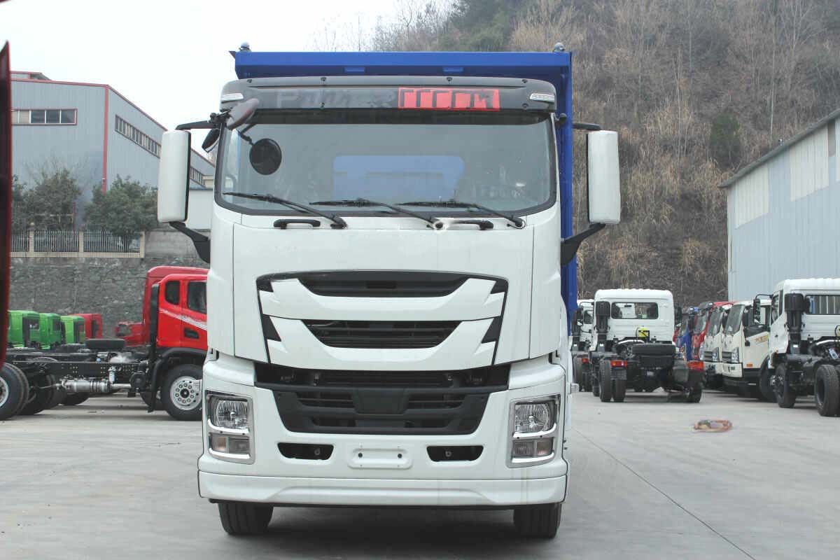 Qingling GIGA 10 wheeler 420HP dump truck