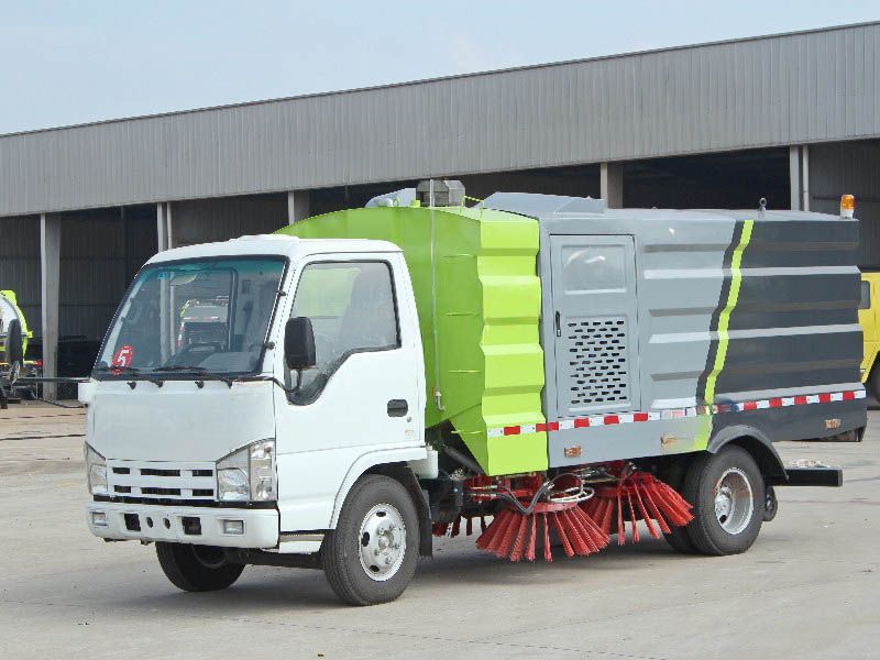Qingling mini 100P Road Sweeper Truck