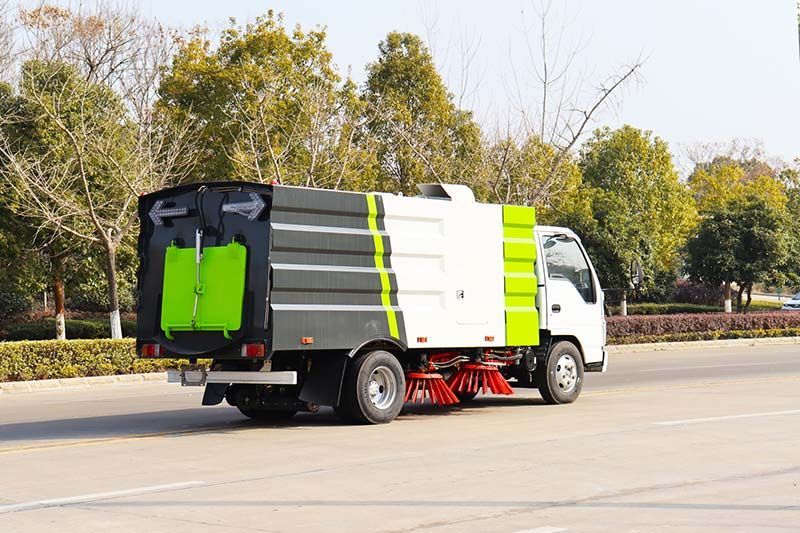 Qingling mini 100P Road Sweeper Truck