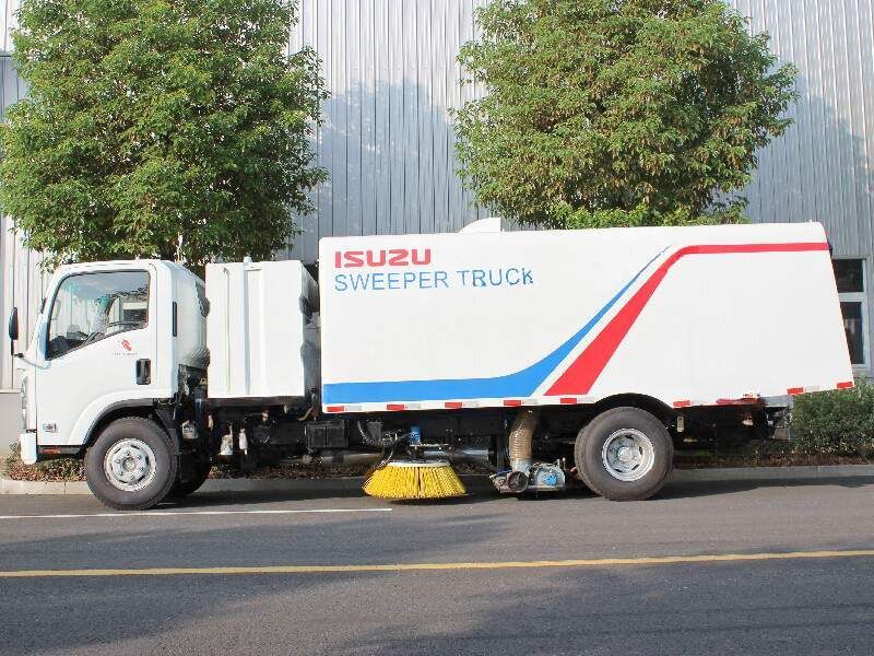 Qingling 700P Dustbin Street Sweeper Truck