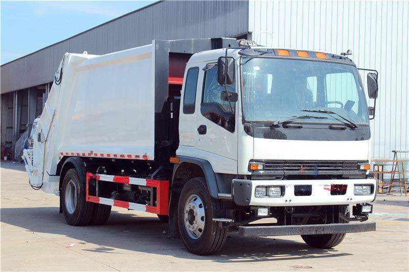 Qingling FVR waste collection truck