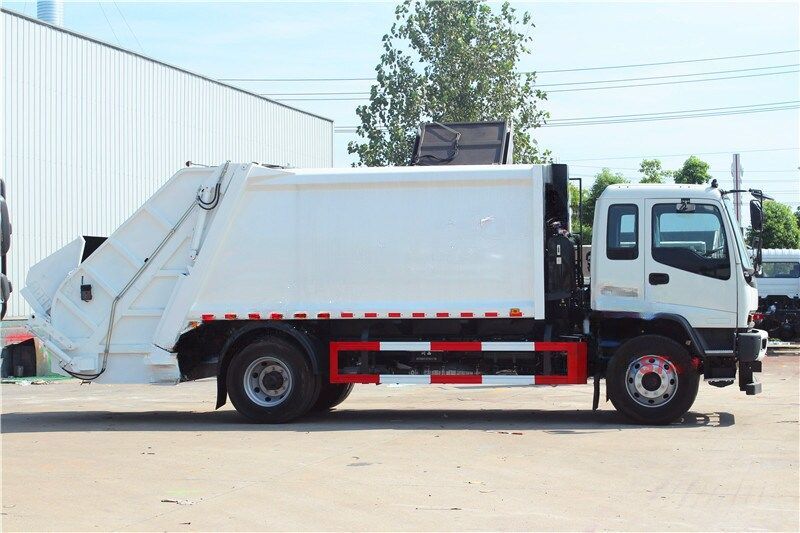 Qingling FVR waste collection truck