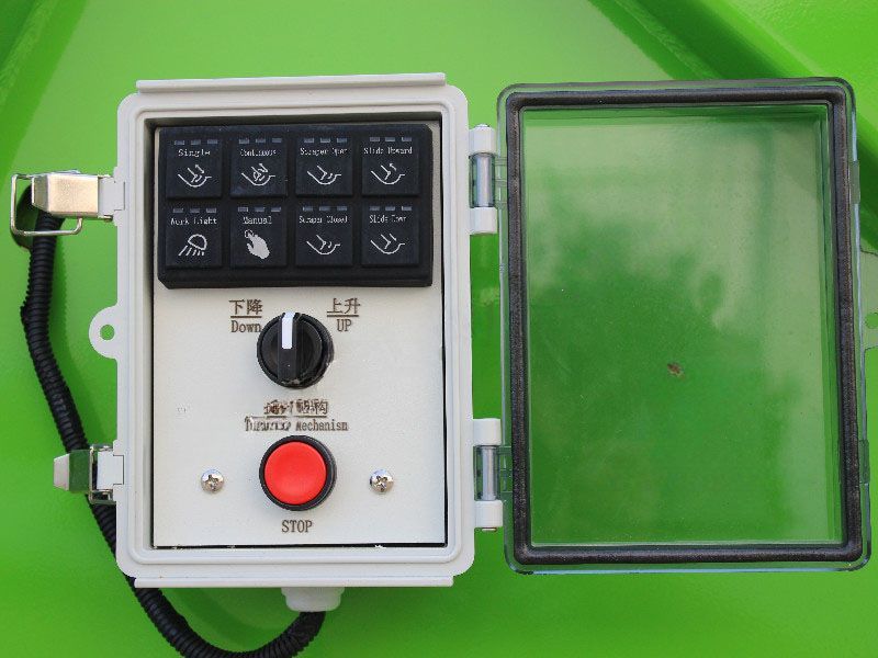 Qingling ELF 8cbm waste compactor refuse truck