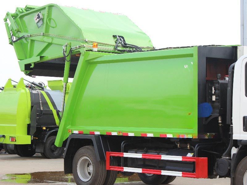 Qingling ELF 8cbm waste compactor refuse truck