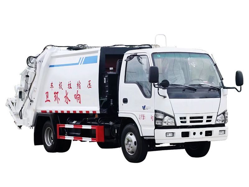 Qingling 600P 5CBM trash compressor truck