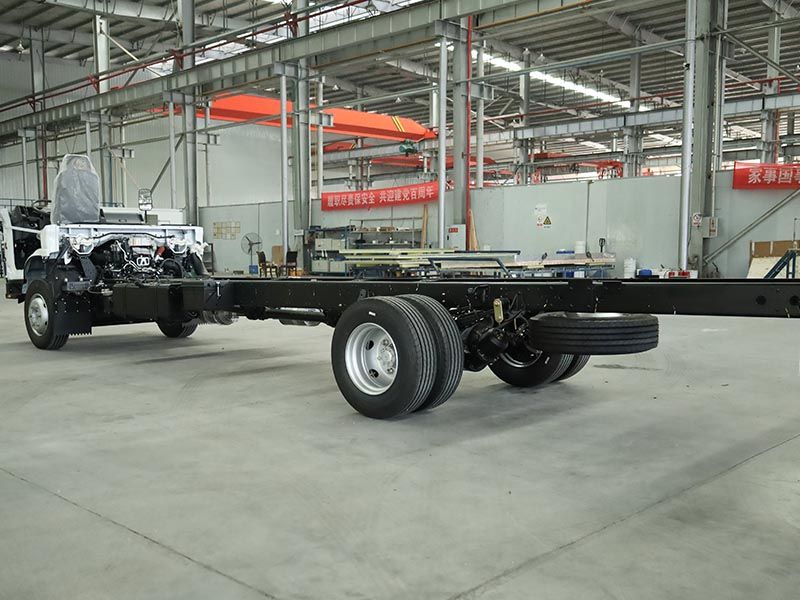 4x2 NPR Left hand drive truck chassis made in China