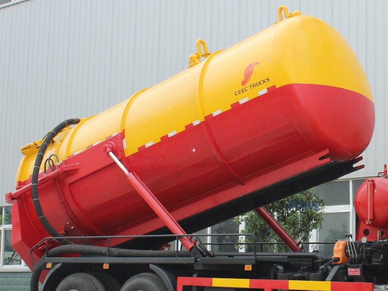 Qingling GIGA cesspit emptier tank truck