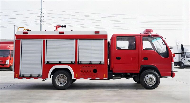 Qingling isuzu 2m³ fire engine