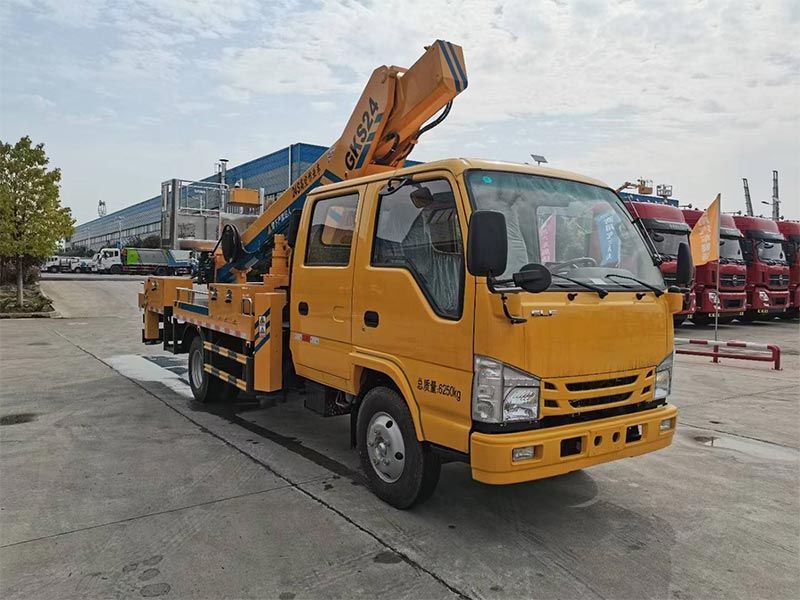 Aerial Lift Manlifter Trucks lsuzu