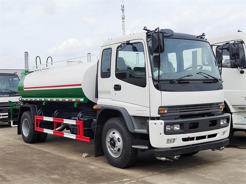 ISUZU Water Sprinkler Tanker FTR