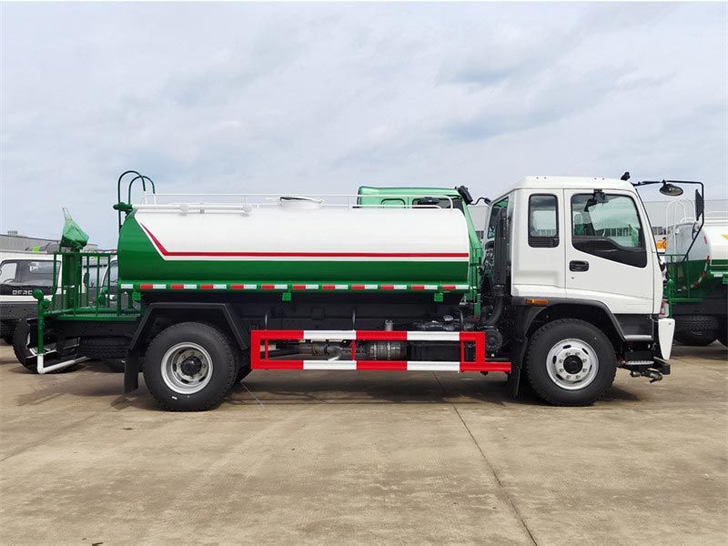 ISUZU Water Sprinkler Tanker FTR