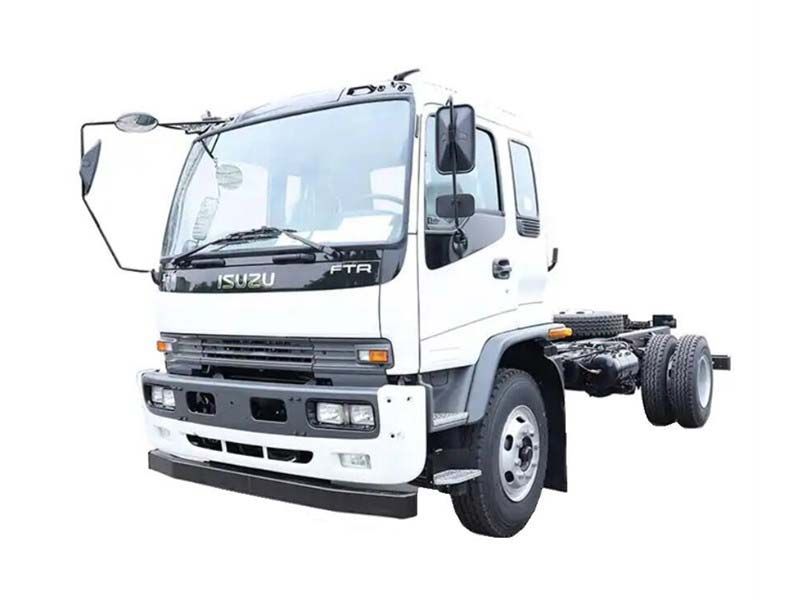 Isuzu FTR 205HP cargo trucks