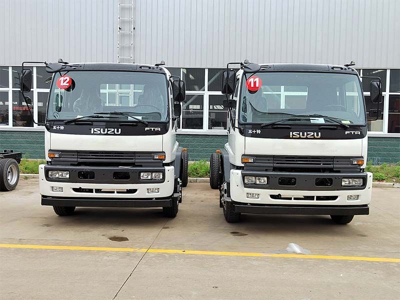 Isuzu FTR 205HP cargo trucks