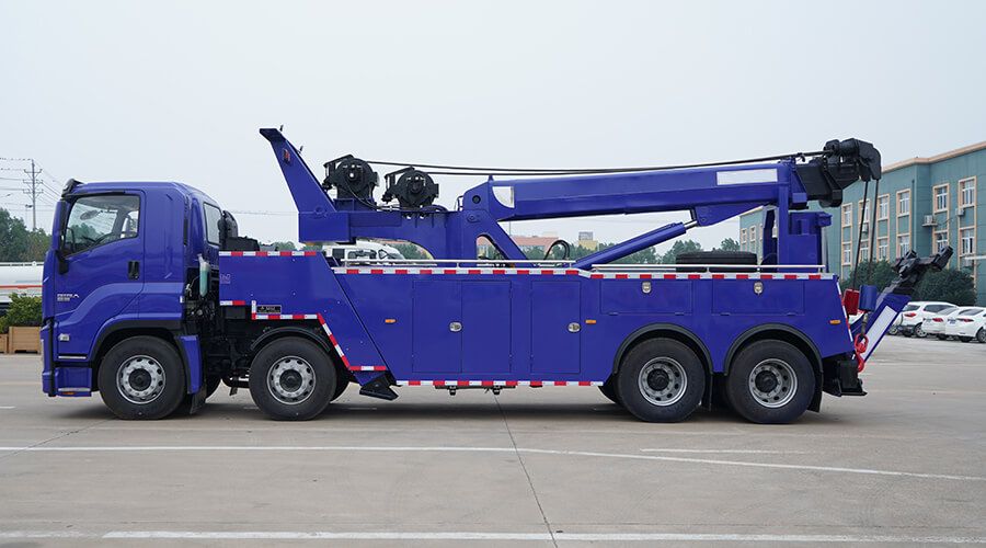 Isuzu giga 40ton Towing Recovery Truck