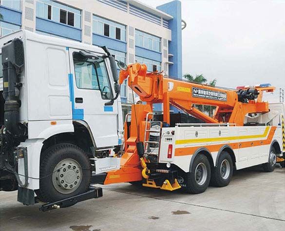 Isuzu giga 40ton Towing Recovery Truck