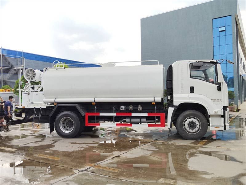 ISUZU GIGA Water Hauling Truck