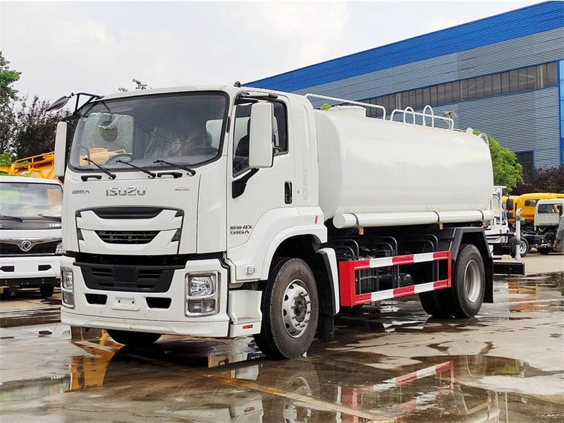 ISUZU GIGA Water Hauling Truck