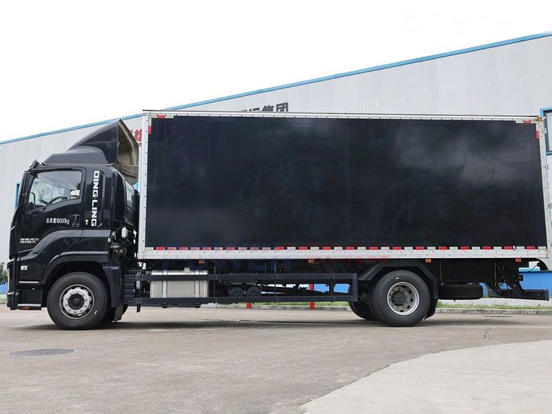 ISUZU GIGA 6HK1-TCG61 Box van truck dry goods cargo trucks