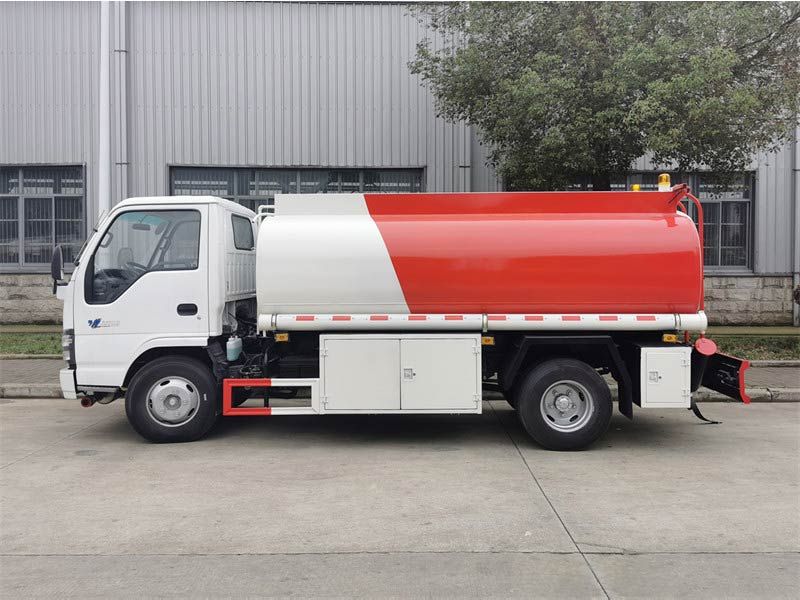 ISUZU NKR Mobile Fuel Bowser