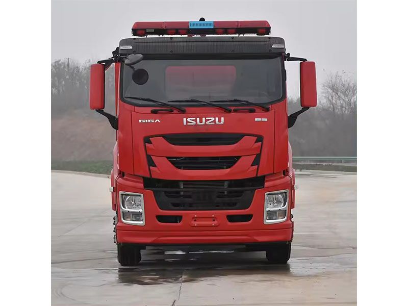 Isuzu Giga FVR 34 1000 gallons Fire Fighting Vehicles