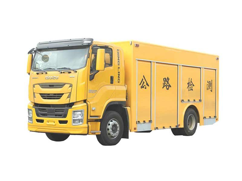 Isuzu Giga Road Inspection Truck