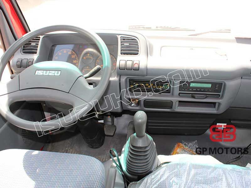 ISUZU 100P water tender 3000L ISUZU 100P water tender 3000L