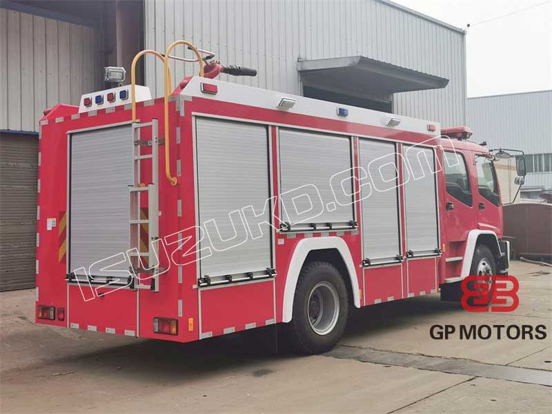 ISUZU FTR foam tender fire truck ISUZU FTR foam tender fire truck