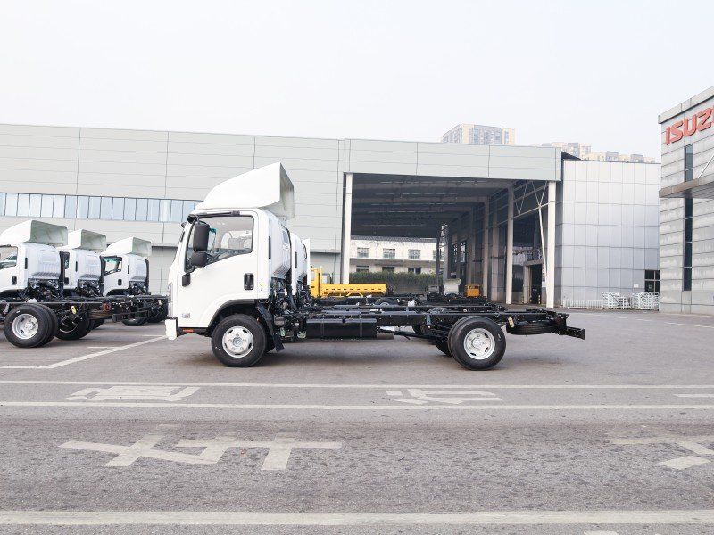 Isuzu KV100 Single Cab Chassis - China VI Emission Strong Frame