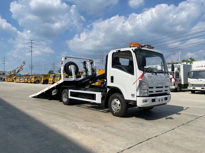 isuzu Kv600 4-Ton Wrecker Turck (LHD) 130HP One to Two Trailer