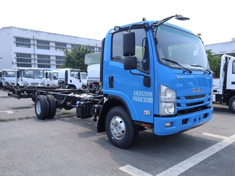 Durable and Energy-Efficient: The Isuzu KV600 Chassis, Powered by a 4KH1 Engine, for Urban Logistics & Specialized Vehicles