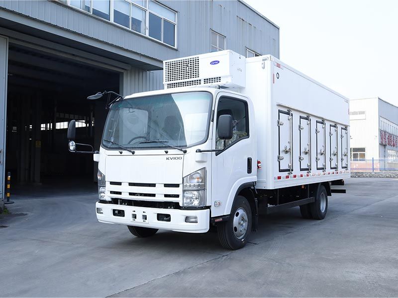 Isuzu KV100 Ice Cream Refrigerated Truck: A Reliable Brand with Robust Performance to Keep Treats Fresh On the Move