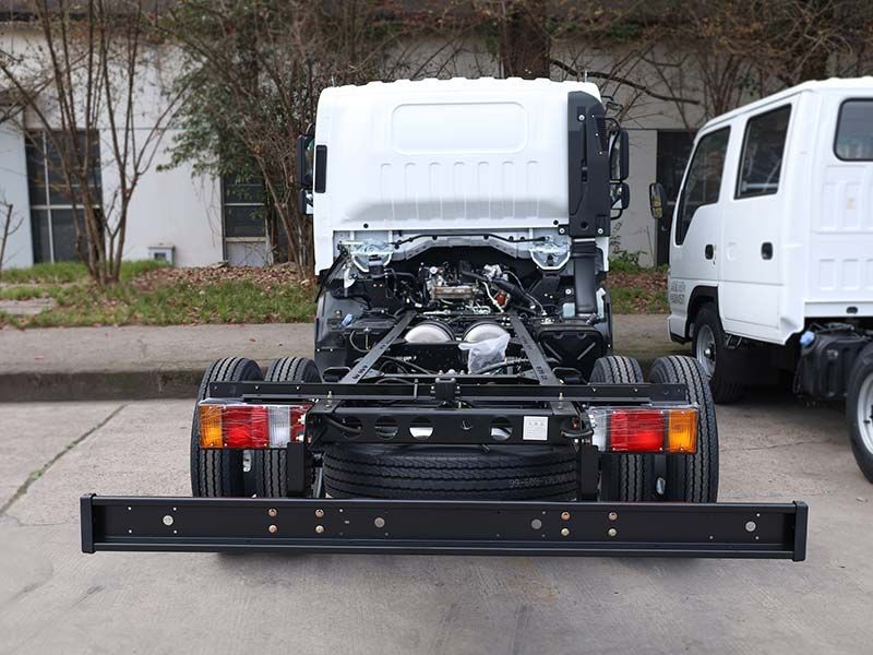 Hot Sale KV100 4X2 5 Tons 120HP Chassis with Single Cabin