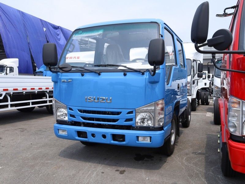 Isuzu Light Truck 100P NKR double-row chassis