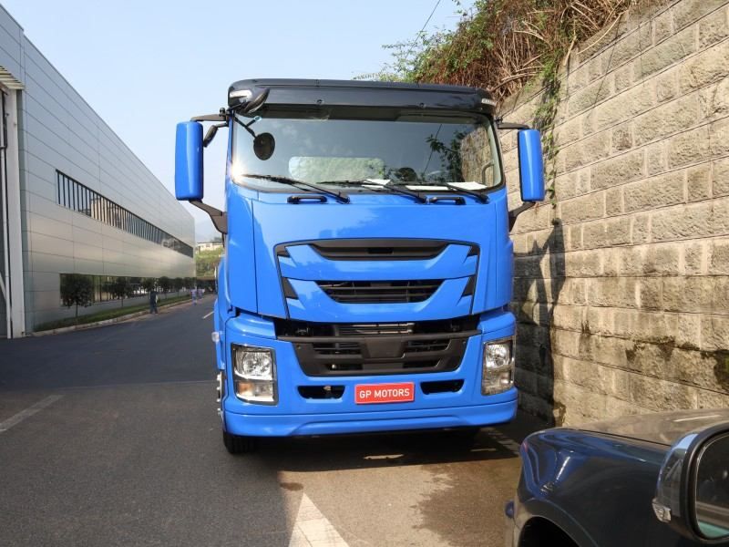 ISUZU Heavy Truck GIGA VC66 4X2 chassis 350hp-520hp