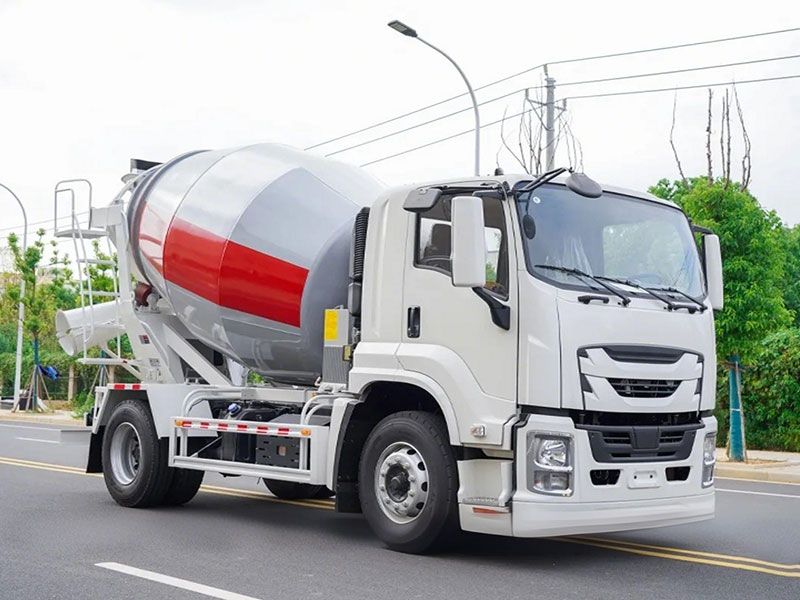 Factory Price for ISUZU VC66 GIGA Mixer Truck